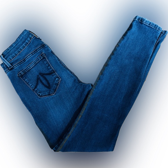 Level 99 Denim - EUC Level 99 SZ 28 blue skinny jeans w/dual orange stripes on each side seam.
